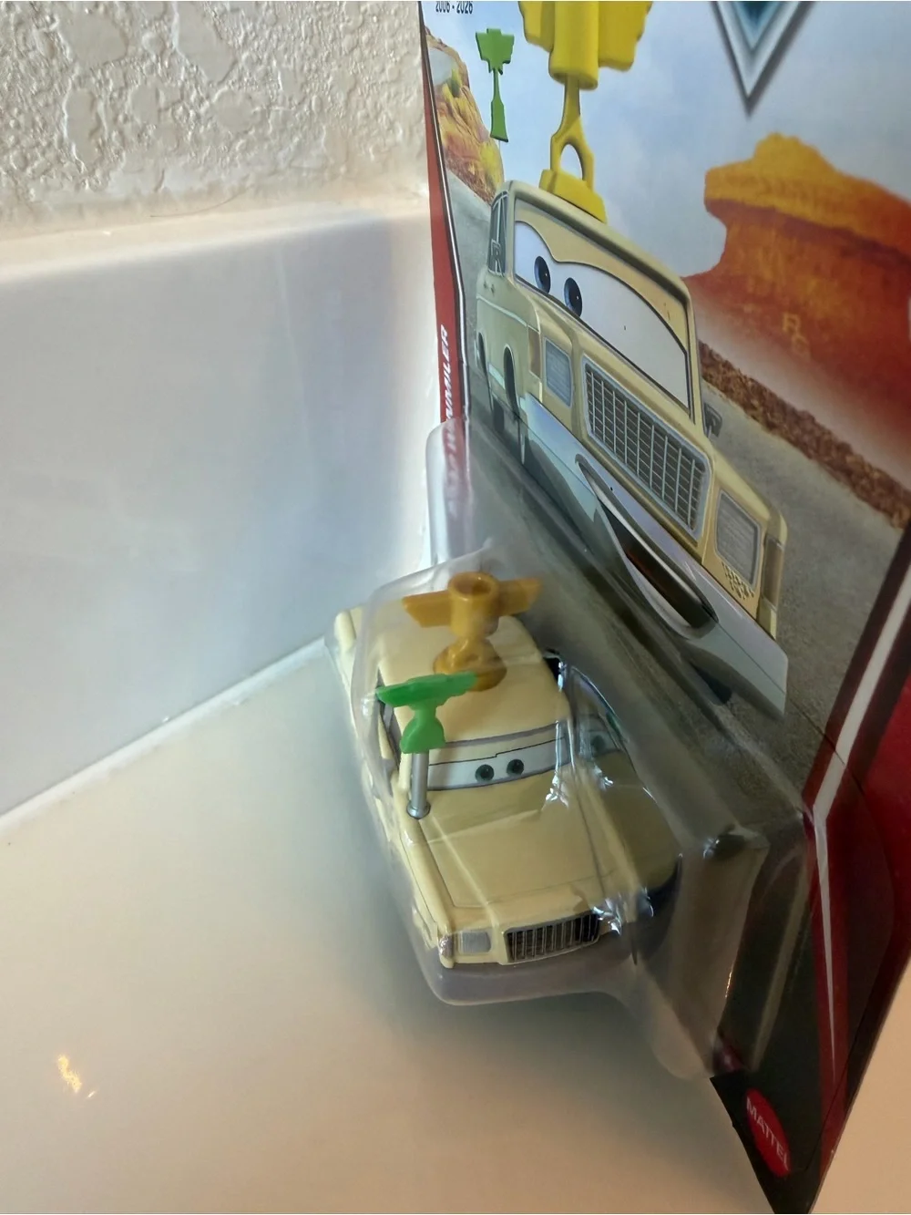 Disney Pixar Cars Brad Winmiler - Cream